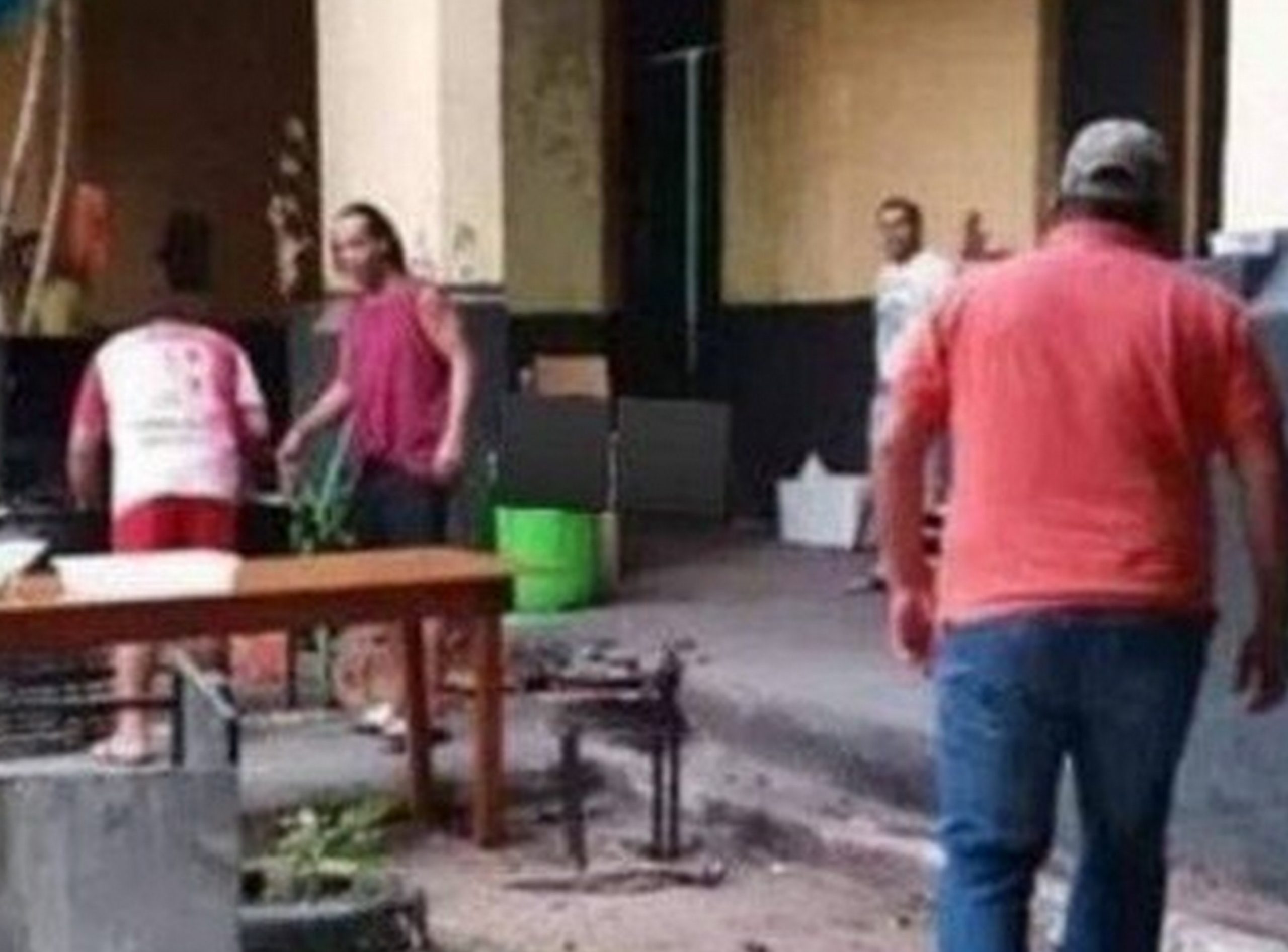 Novas imagens de Ronaldinho Gaúcho em prisão no Paraguai circulam nas redes