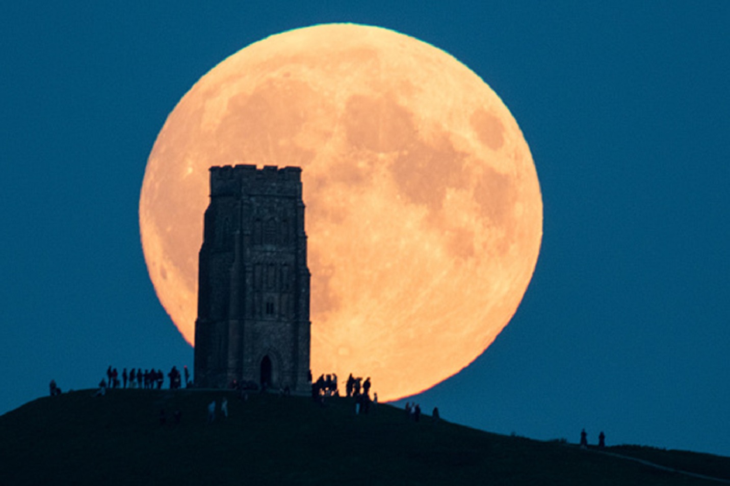 Super-Lua estará visível para os acreanos nesta segunda-feira, confirma Friale