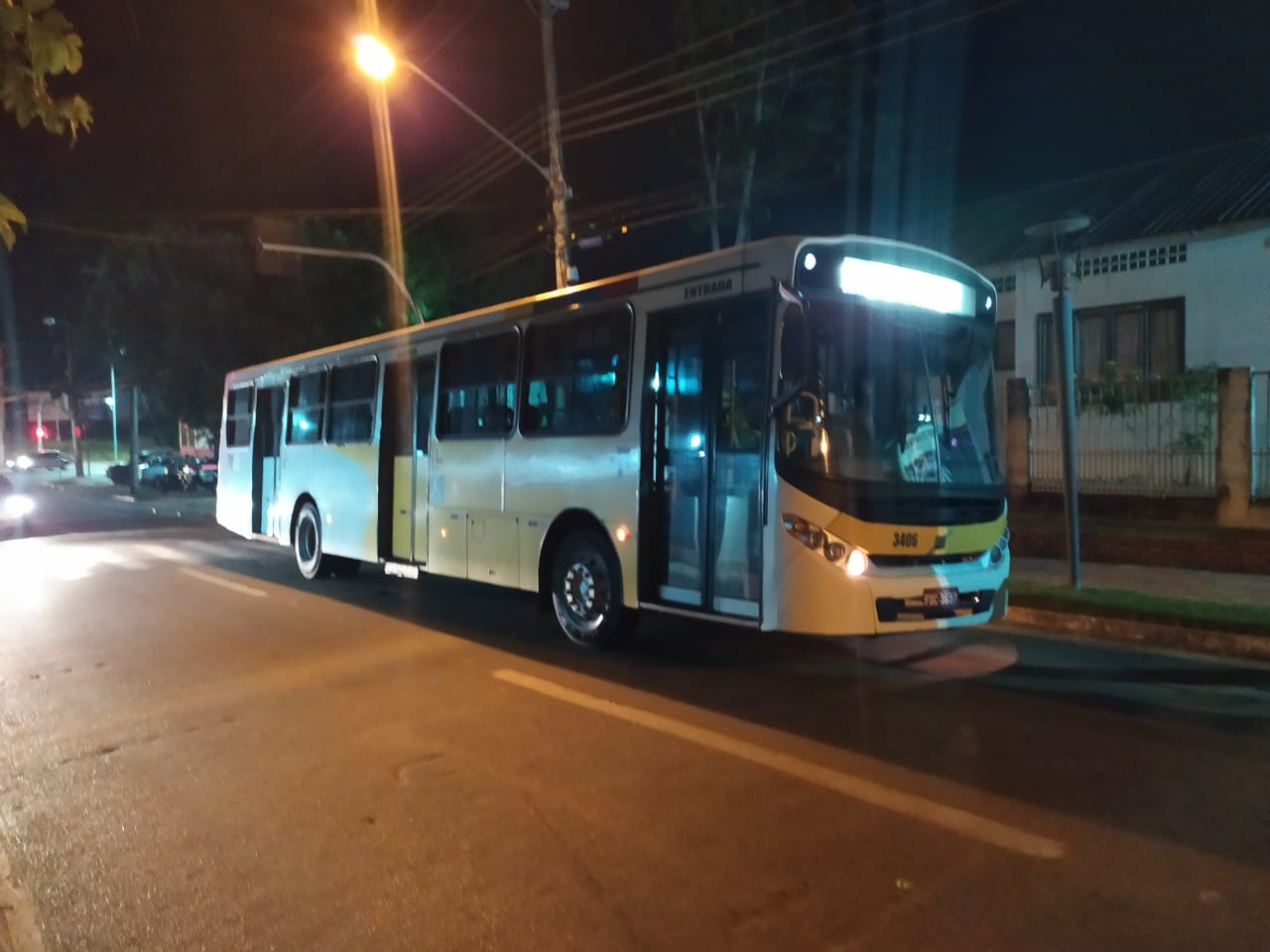 Em Rio Branco, criminoso rende motorista e leva dinheiro do caixa de ônibus