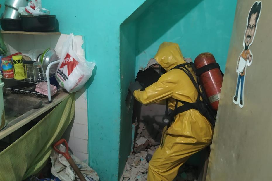 Homem mata companheira, concreta corpo na parede e vai preso