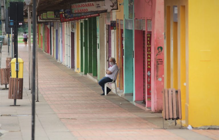 Acre pode regredir de faixa e governo alerta para possibilidade de lockdown