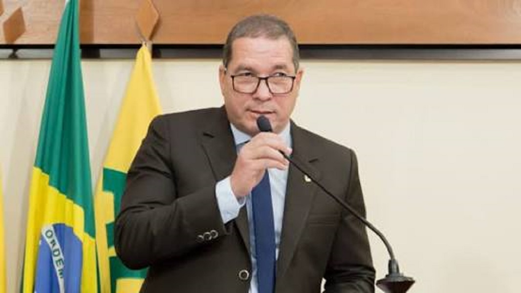 Chico Viga quer seguro de vida a profissionais de saúde infectados pelo coronavírus