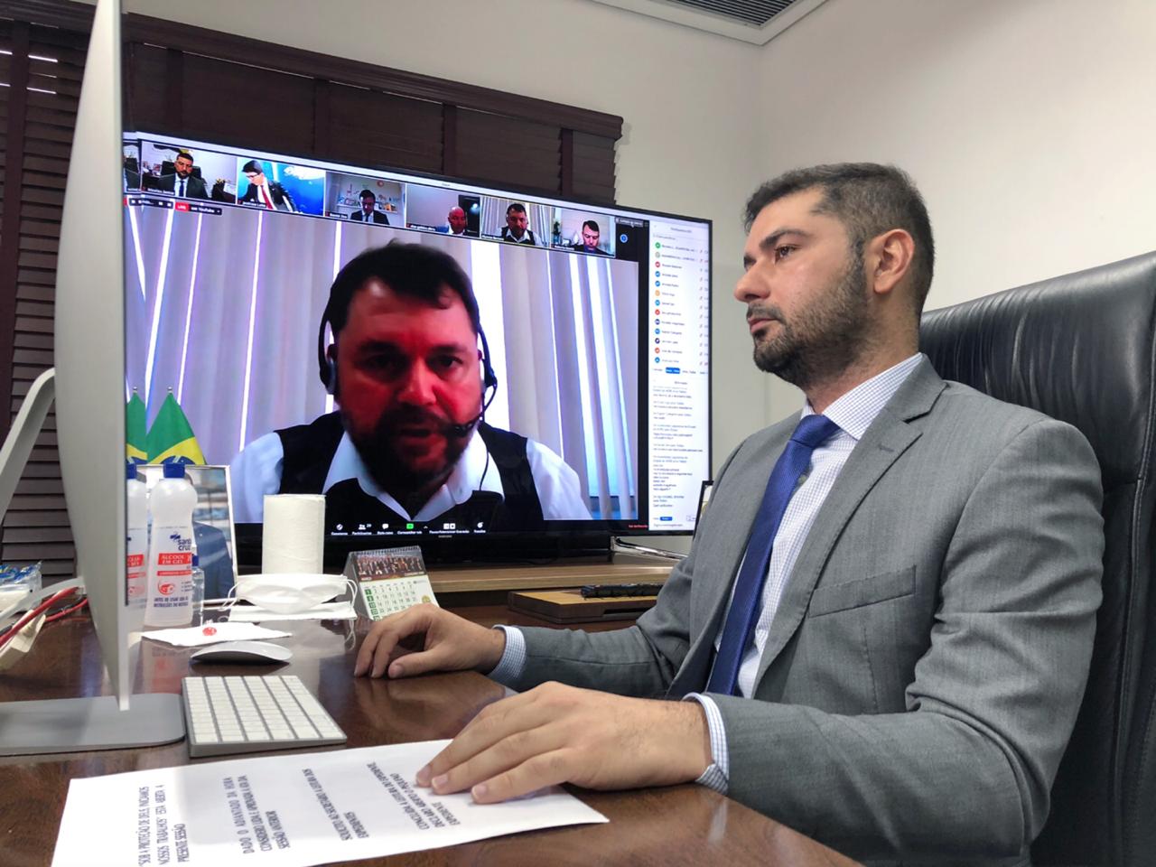 Nicolau Júnior abre diálogo direto com secretário de Saúde Alysson Bestene