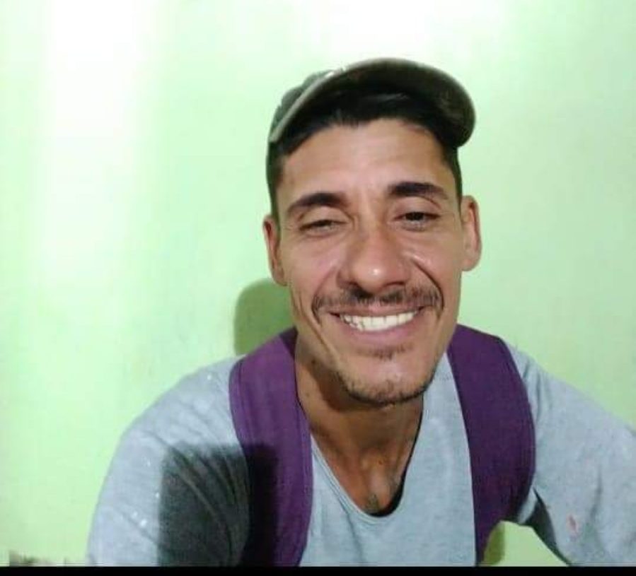Homem sai para beber e desaparece em Rio Branco; família busca notícias