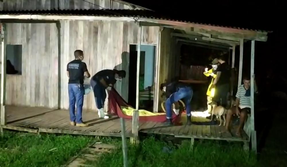 Eletricista é morto dentro de casa com tiro na cabeça enquanto dormia com o filho