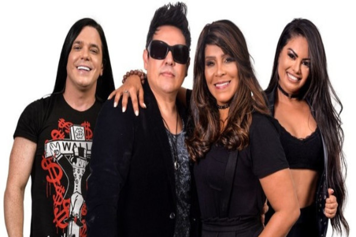 Veja ao vivo a live com show da banda Calcinha Preta