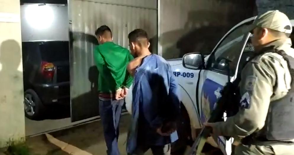 Adolescentes invadem casa, rendem família e prendem idosa no quarto durante assalto