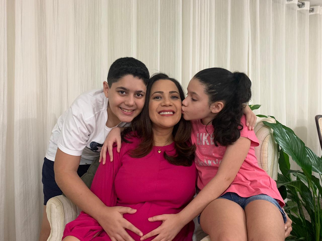 Senadora Mailza Gomes deseja “ótimo dia” para todas as mães do Acre