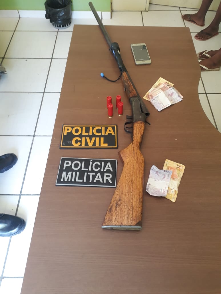 8° BPM e Polícia Civil de Manoel Urbano apreendem menores infratores com arma