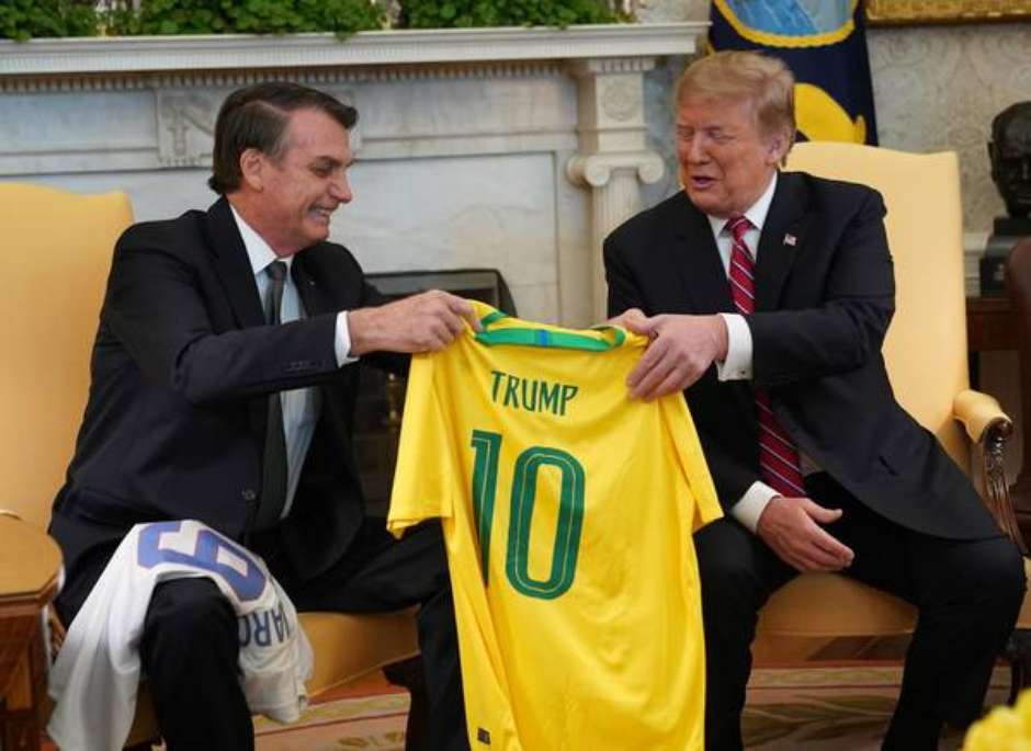 EUA decidem barrar estrangeiros que passaram pelo Brasil
