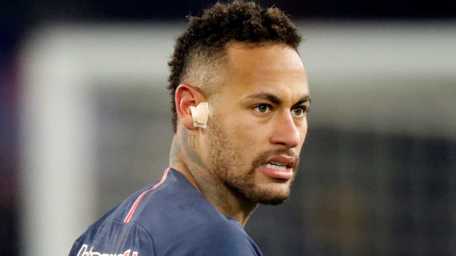 Ex-presidente do Barcelona quer Neymar volte ao time