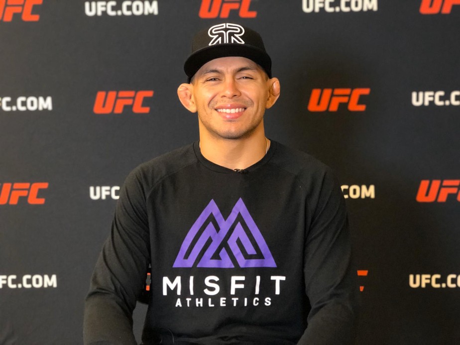 Novo top 10 do UFC, Carlos Diego Ferreira mira cinturão dos leves: “Meu sonho está próximo”