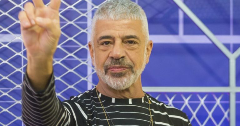 Lulu Santos diz querer encher, em dobro, boca de Bolsonaro de porrada