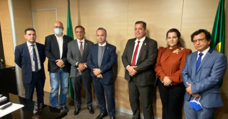 Bittar vai ao MDR tratar sobre ligação do Acre com o Peru, via BR-364