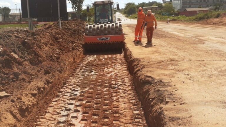 Dnit começa a restaurar trecho da BR-317 entre Xapuri e Epitaciolândia