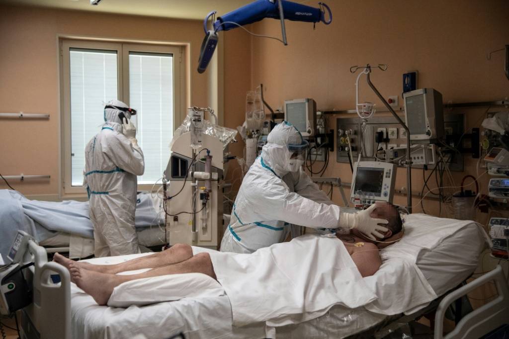 Globo News diz que 100% dos leitos de hospitais do Acre para atender Covid-19 estão lotados