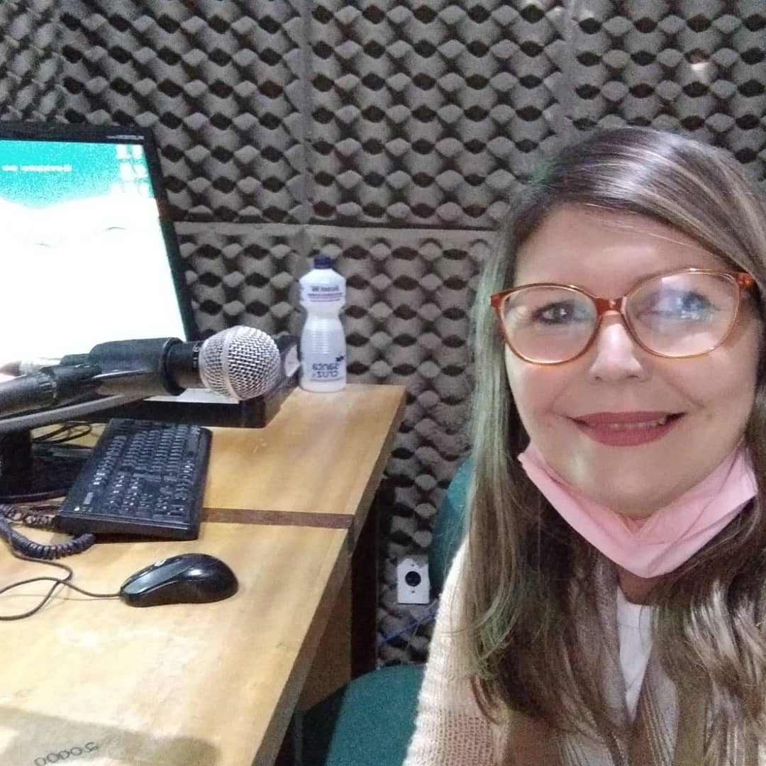 Professora faz trabalho voluntário em tempos de distanciamento social no Acre