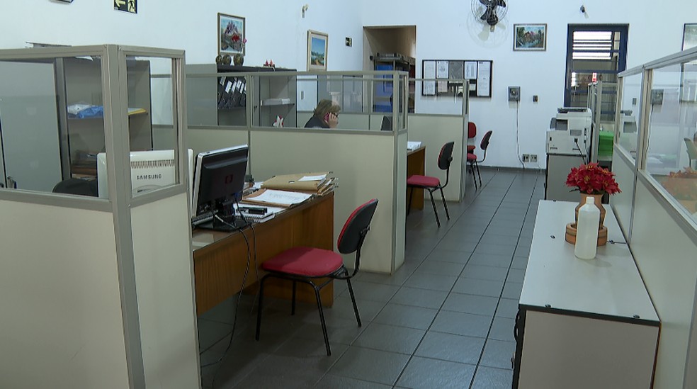 Mesmo trabalhando mais, 86% dos profissionais gostariam de continuar no home office