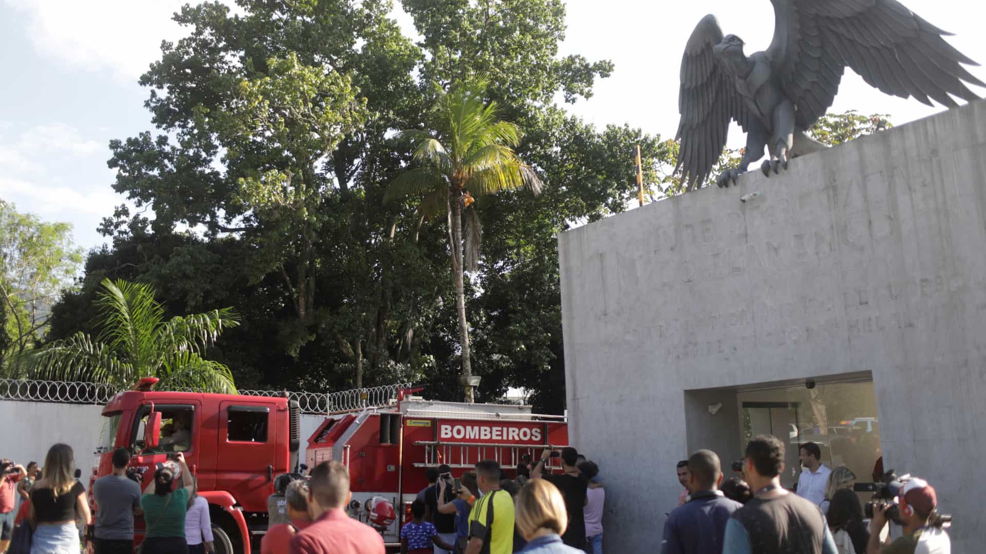 MP do Rio vai indiciar oito pessoas pelo incêndio no Ninho do Urubu
