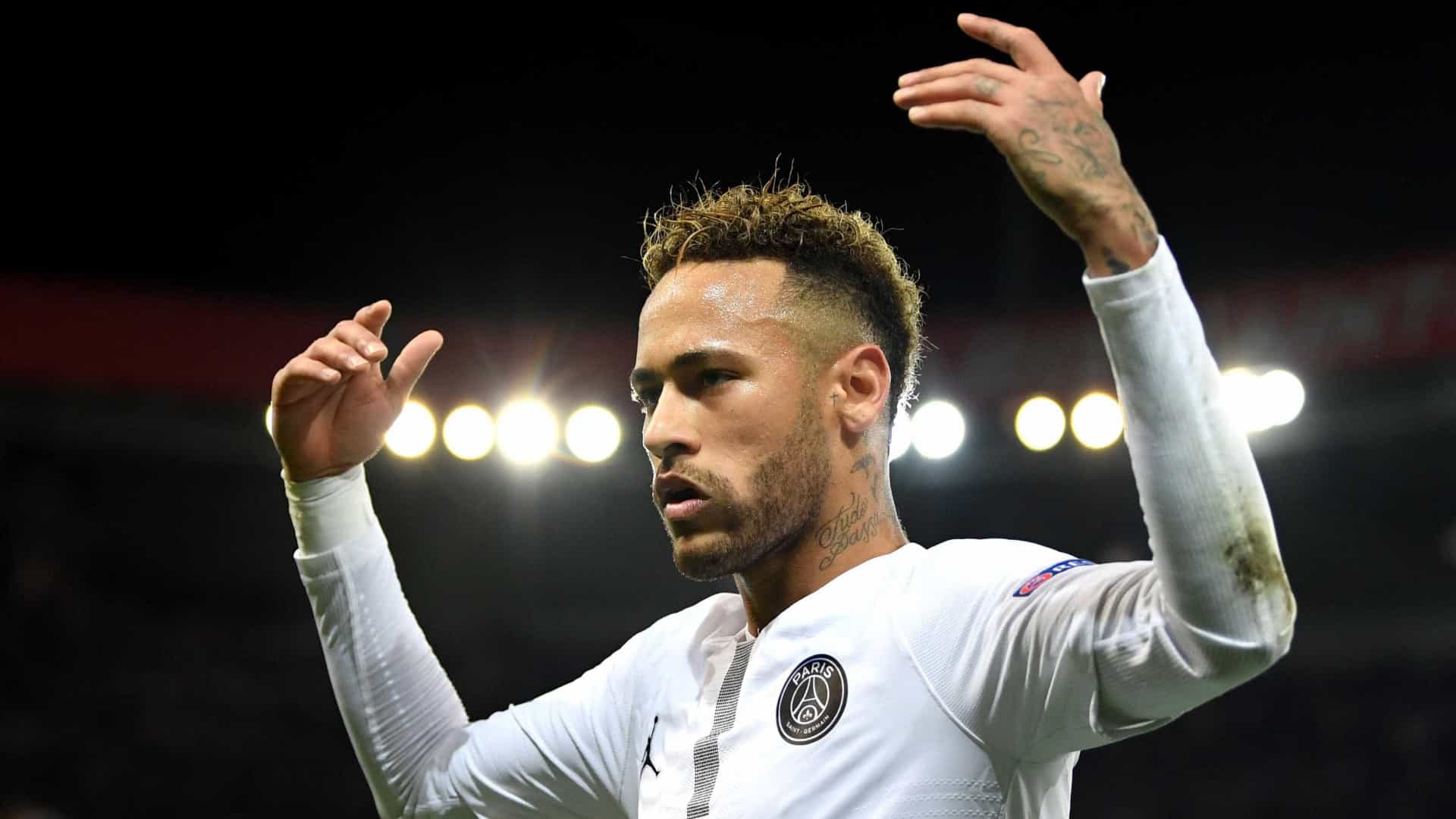 Neymar se pronuncia sobre racismo após receber críticas