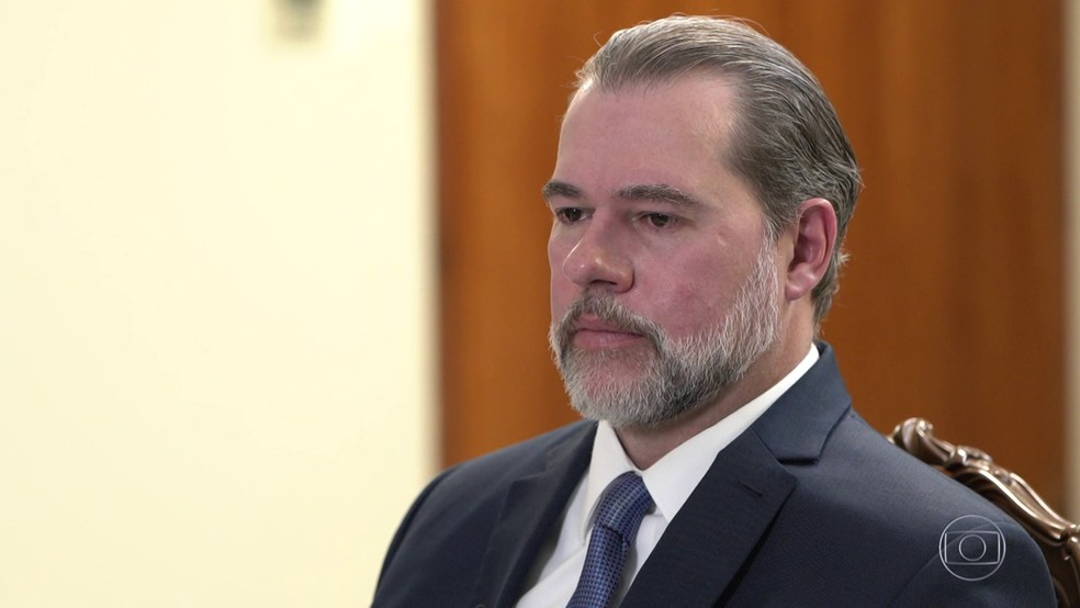 Presidente do STF, Dias Toffoli, sofre acidente doméstico e é internado em hospital de SP