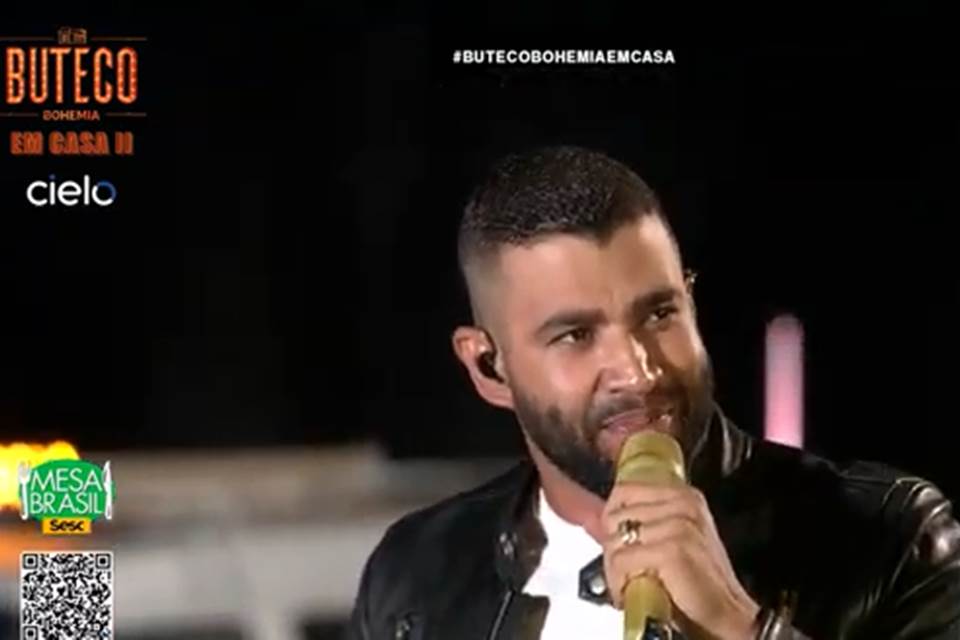 Gusttavo Lima é acusado de homofobia após fazer “piada” com Carlinhos Maia