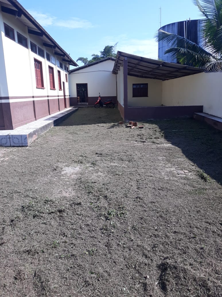 FCCV realiza faxinaços em seis escolas de comunidades ribeirinhas dos rios Juruá e Valparaíso