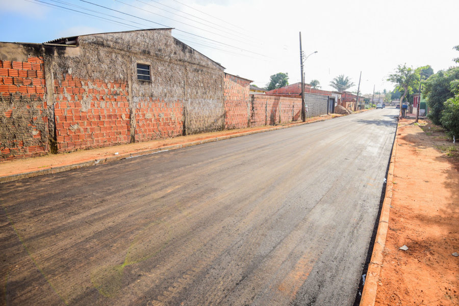 Prefeitura recupera Rua 10 de Janeiro no Boa União