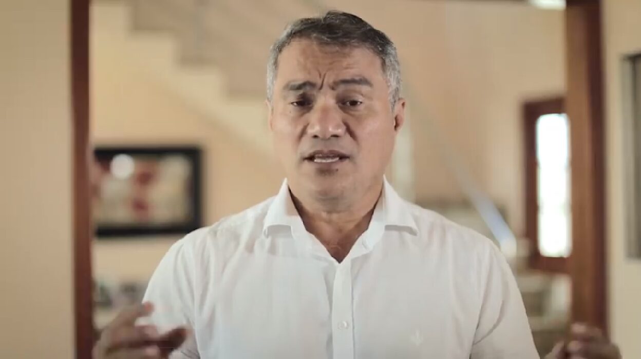 Minoru rompe silêncio e diz que irá chamar partidos aliados no momento certo