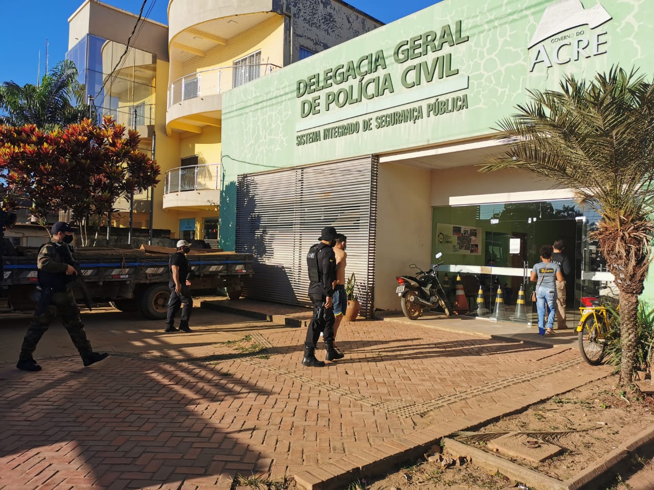 No Acre, polícia prende integrantes de facções com ligações na Bolívia e Rondônia