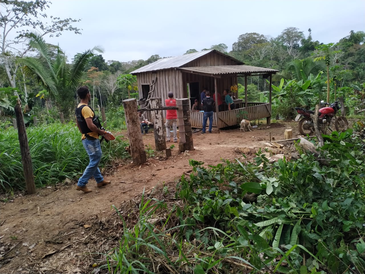 Colono que matou o próprio irmão é assassinado na zona rural de Sena Madureira