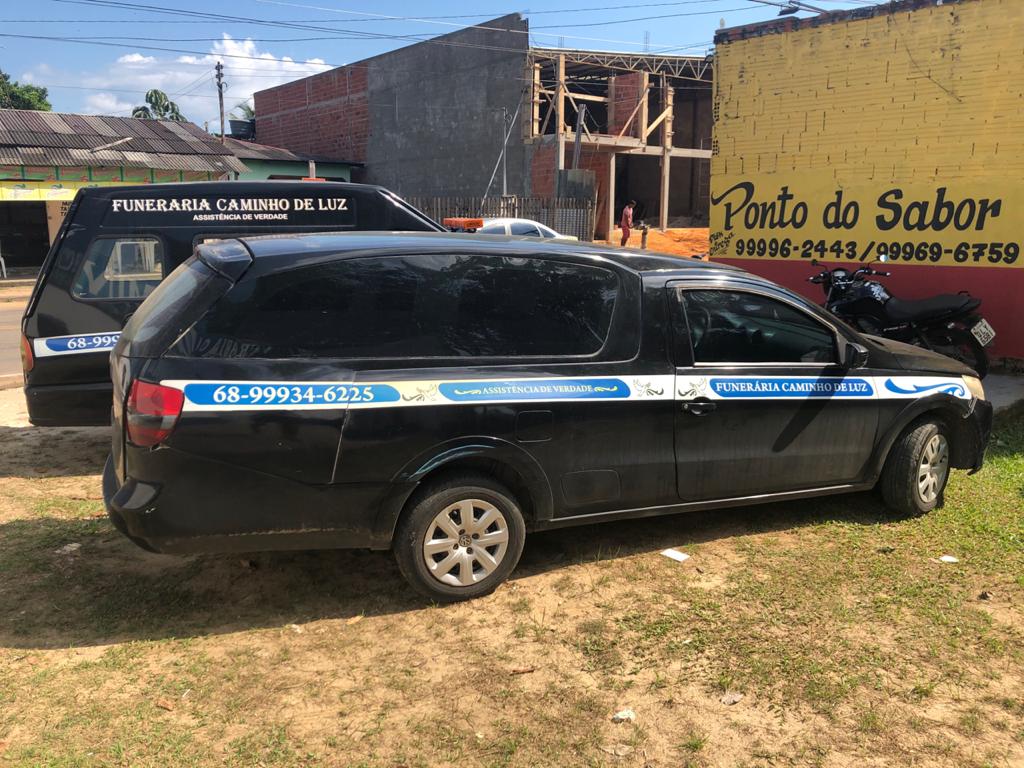 Filhos sequestram corpo de pai vítima de Covid-19 no AC para ser sepultado no AM