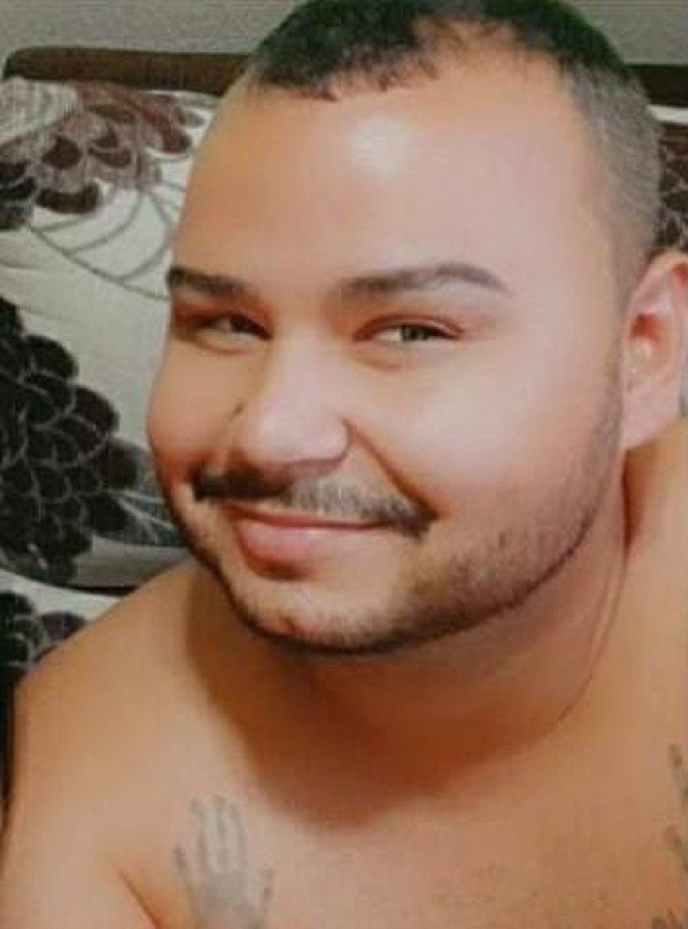 Instrutor de tiros morre no ES após disparo acidental contra o próprio peito no dia do aniversário