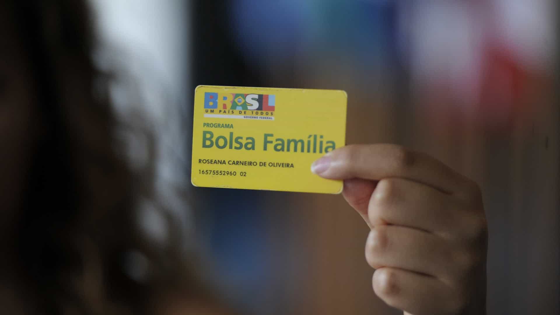 Parte dos recursos do novo Bolsa Família já está comprometida neste ano