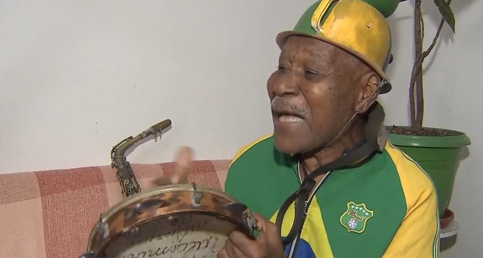 Ex-músico da Timbalada morre após sofrer AVC, afirma família; Brown lamenta e faz homenagem