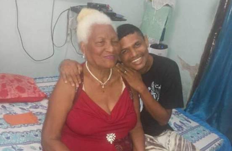 Família diz que relação entre neto que desenterrou avó no AM era de ‘amor e cumplicidade’