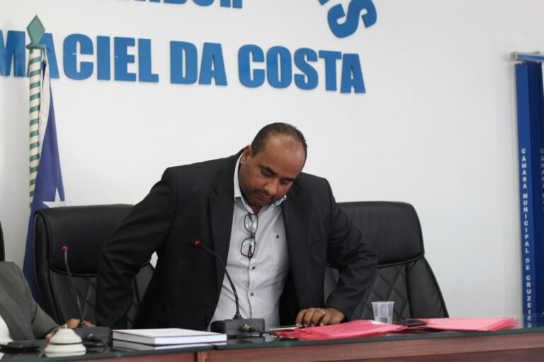 Posse de Clodoaldo Rodrigues na Prefeitura de Cruzeiro do Sul é remarcada para quarta