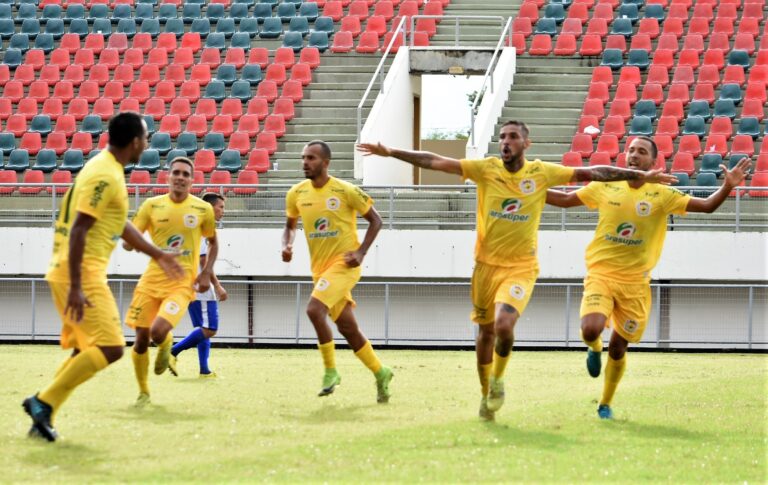 Atlético vence clássico e assume a vice liderança no Campeonato Acreano
