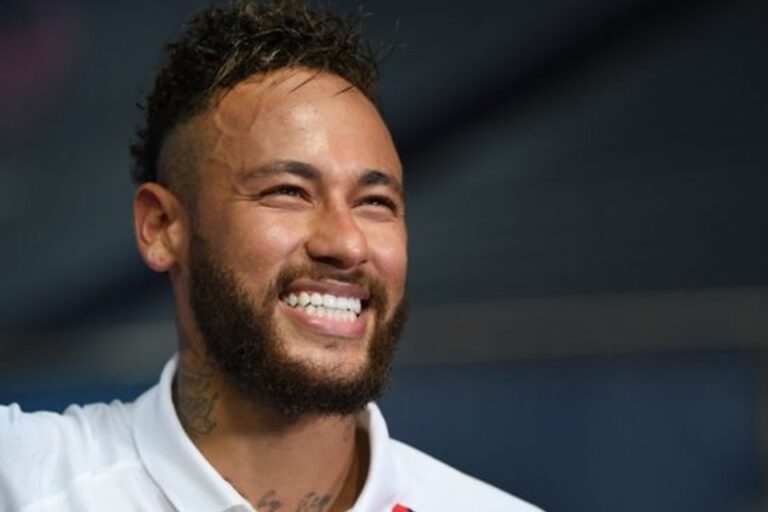 Veja os famosos convidados de Neymar para festa de Ano-Novo