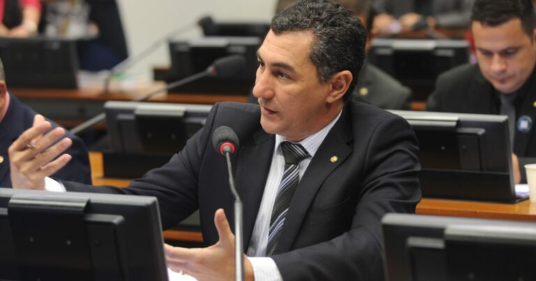 Jesus Sérgio apresenta emendas ao Programa Casa Verde e Amarela com objetivo de aumentar o número de beneficiados