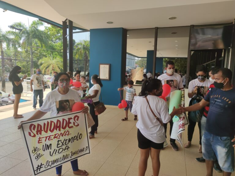 Família de jovem atropelada por BMW cobra prisão de acusado: “Precisamos de respostas”