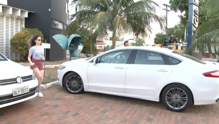 Namorada de Ícaro disse que casal brigava  dentro da BMW na hora em que atropelaram Jonliane