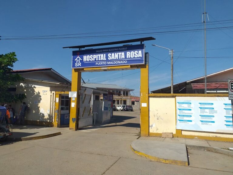 Profissionais de saúde do AC estão há 3 meses sem salário no Peru e são expulsos de hotel