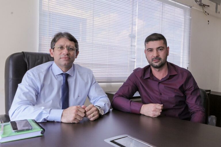 Nicolau Júnior comemora redução de ICMS de frango vendido no Estado