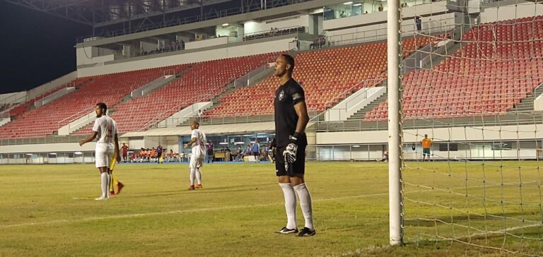 Rio Branco x Nauas: jogo sem grandes emoções nos primeiros minutos