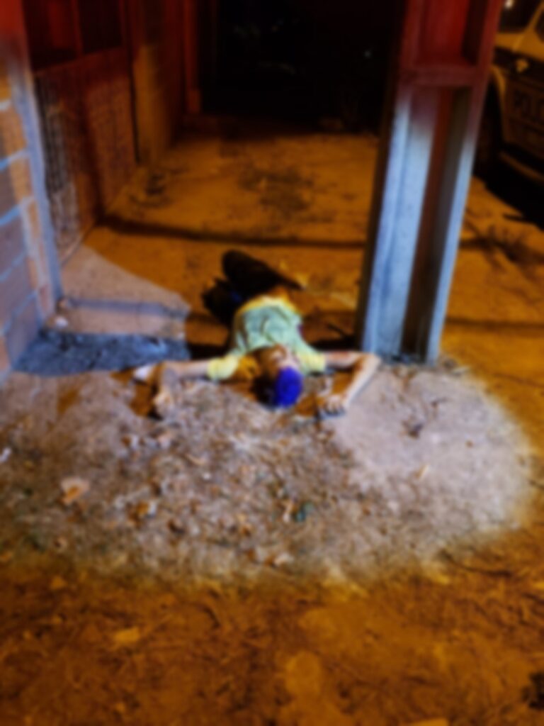 Amigo foge de criminosos, mas adolescente acaba sendo executado com vários tiros na Capital