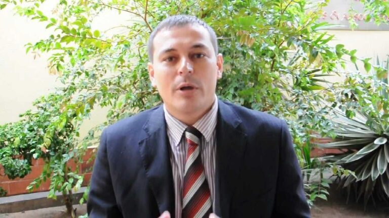 Advogado do motorista da BMW diz que prisão de seu cliente foi um teatro