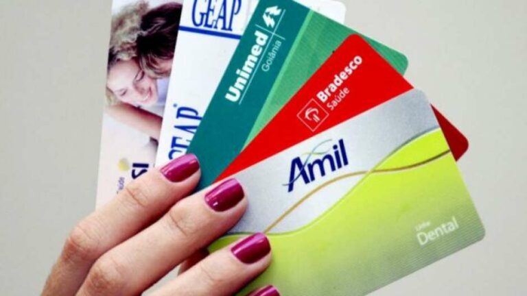 Suspensos reajustes de todos os planos de saúde até fim do ano