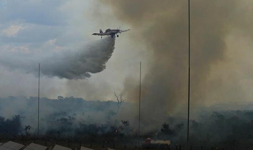 Operação tenta conter fogo no Pantanal que já dura três semanas; fotos