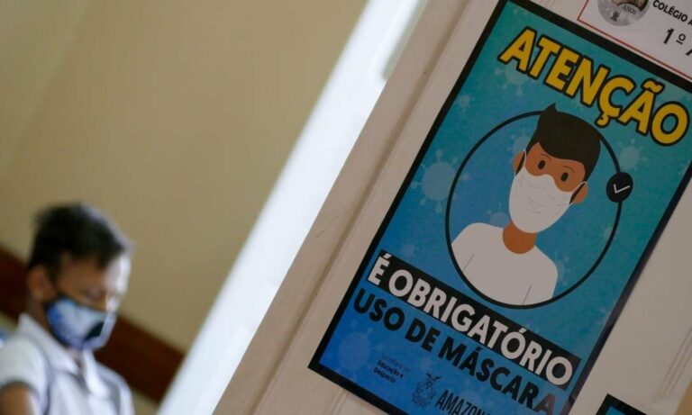 Pesquisa estima que volta às aulas pode causar infecção de até 46% de alunos por Covid